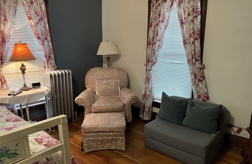 Raton Bed & Breakfast | Heart's Desire Inn