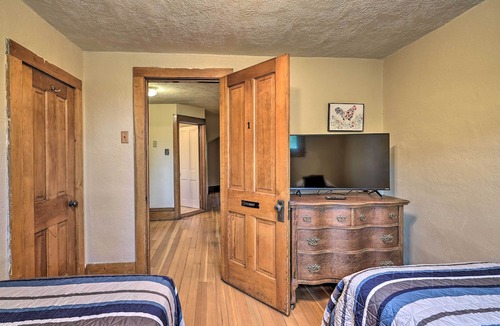 Cotopaxi Cottage | Cotopaxi Escape w/Game Room on Arkansas River!
