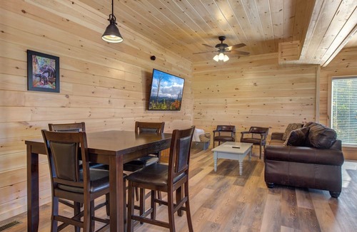 Gatlinburg Cabin | Overlooking Adventure by Jackson Mountain Rentals