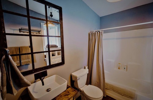 Purgatory Cabin | Private Cabin w/ Hot Tub, Sauna 1/2 mile to Purgatory Resort. Best views!