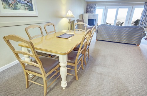Jamestown Hotel | Club Wyndham Newport Overlook