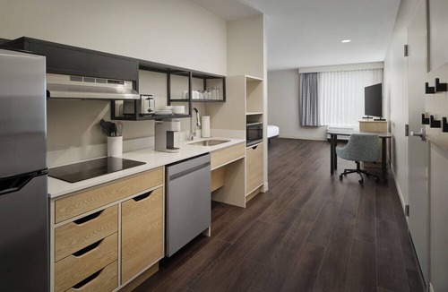 West Valley City Hotel | LivSmart Studios by Hilton Salt Lake City West Valley City