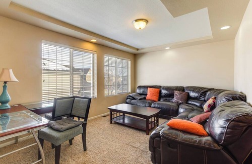 Green Valley Ranch Cottage | 6 Mi to Dia: Spacious Home w/Backyard in Denver!
