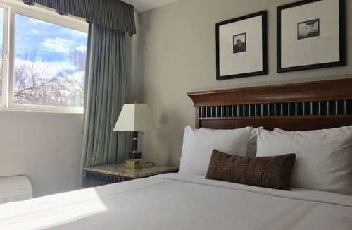 Canon City Hotel | Parkview Inn Motel