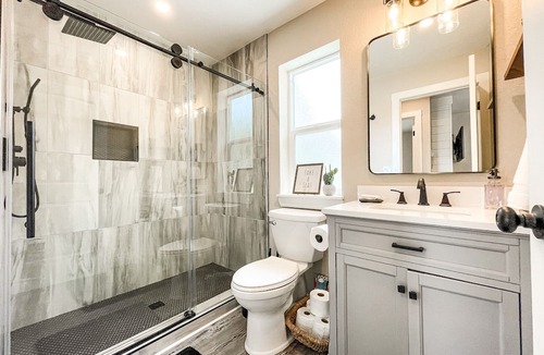 East Colorado Springs House | ✦LUX Guest Suite✦ Hiking Trails┃Mtn Views┃Grill