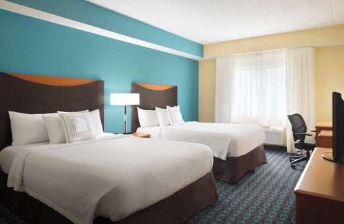 South Loop Hotel | Fairfield Inn & Suites by Marriott Minneapolis Bloomington/Mall of America