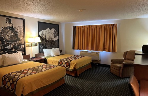 Trinidad Hotel | Super 8 by Wyndham Trinidad