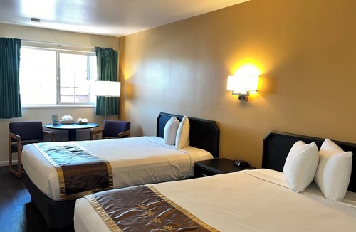 Montrose Hotel | Econo Lodge Inn & Suites Montrose - Black Canyon Area