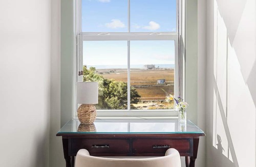 Folly Beach Bed & Breakfast | Regatta Inn Folly Beach