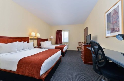 Meeker Hotel | Blue Spruce Inn