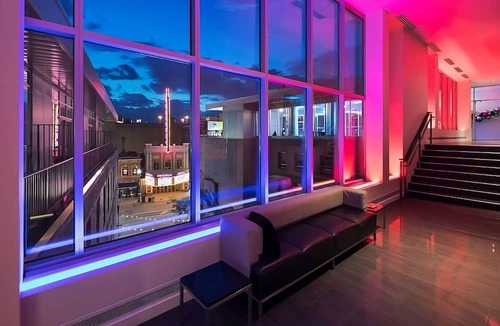 Downtown Minneapolis Hotel | Your Home Away From Home! 2 Modern Units, Pet-friendly Property, Onsite Parking!