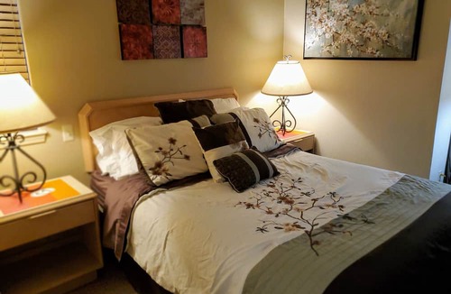 Greenwood Village Condo | Denver/DTC Executive Corp Long/Short Term Stay Entire Condo