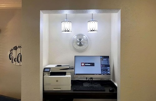 Golden Hotel | Your Home Away From Home! Pet-Friendly Stay with Kitchenette!