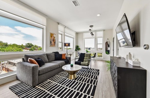 Highland Condo | Chilltop Lounge | 1BR LoHi Loft | Garage | Patio + Dog-Friendly