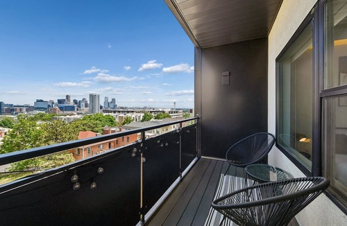 Highland Condo | Chilltop Lounge | 1BR LoHi Loft | Garage | Patio + Dog-Friendly
