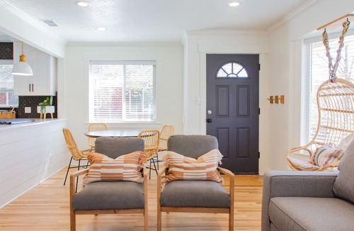 Lower Avenues Apartment | Completely Upgraded Suite Downtown Salt Lake City