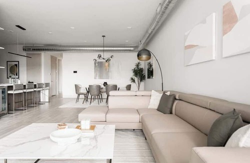 Jefferson Park Condo | Modern Penthouse | Private Skyline Balcony