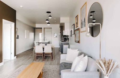Highland Condo | Contemporary Cool Lifestyle Loft | Zuni Lofts