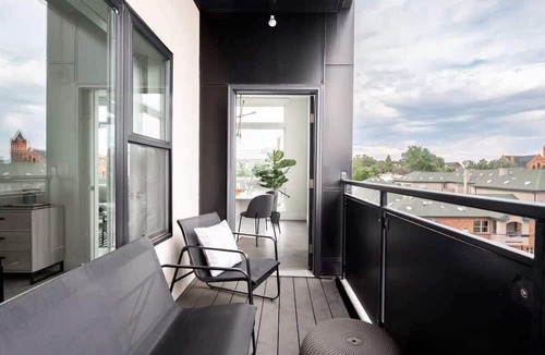 Highland Condo | A Luxe Point of View | Pet-Friendly | Zuni Lofts