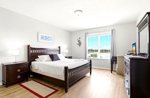 Florida Central Atlantic Coast Condo | Vista Cay Lake Front Next to Clubhouse Huge.