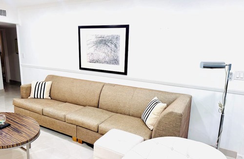 Beverly Green Apartment | Cozy Renovated 3BR STRIP next LVCC book best-Spot Sale POOL Labor Day LVCC enjoy