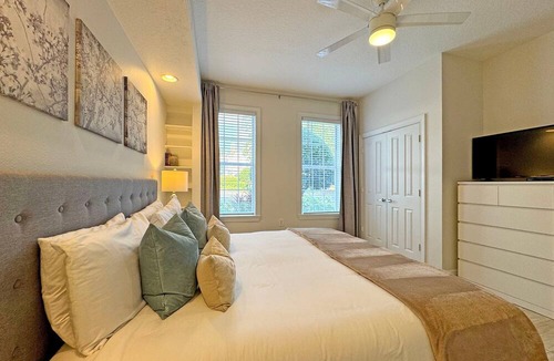 Reunion Condo | Style, Luxury & Stunning Views, Star Wars