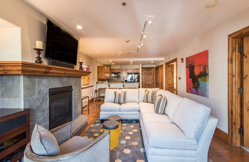 Beaver Creek Condo | CRBC-Best location! Ski In-Out, Steps to Ski School, Shops, Restaurants, Golf!