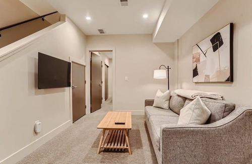 West Colfax Apartment | Serenity at Sloan's Lake | 1BR with a Modern Twist
