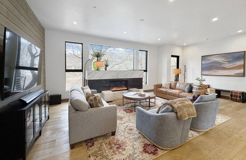Avon Villa | Modern, Private Riverfront in Basecamp at Beaver Creek - Luxury Townhome