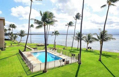 Maalaea Condo | Oceanfront Maalaea Condo with Pool & Balcony - Walk to Dining