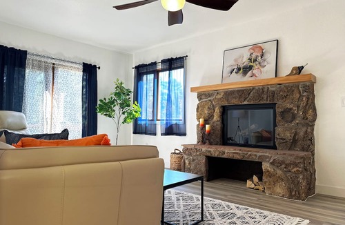 The Pinery Apartment | Relaxing 2-bedroom cozy suite in the lovely Pinery, Parker