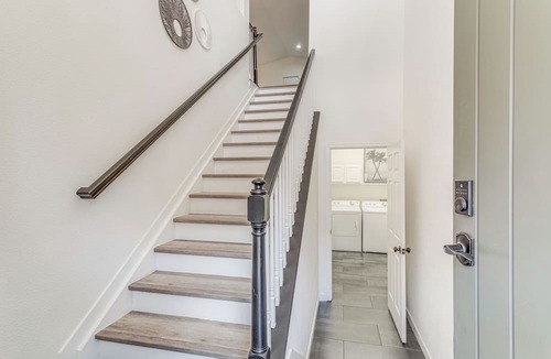 Aurora Condo | Seasonal Pool, Balcony: Quiet & Cozy Aurora Condo!