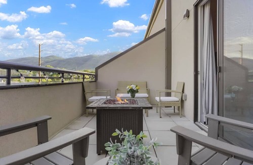 Golden Condo | Golden Condo - Patio w/MTN Views, Walk to DT Golden + School of Mines