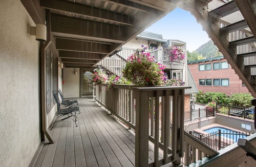 Aspen Condo | Château Chaumont by Snowmass Vacations
