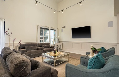 River North Art District Apartment | Ultra Luxury Loft I Fireplace I Rooftop I RiNo
