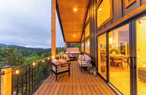Cripple Creek House | Golden Heights - Sauna + 180 Degree Views + Hot Tub