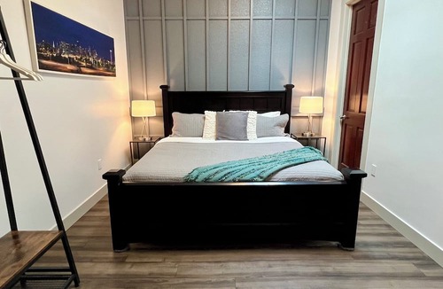 Ballpark Condo | Newly Renovated 4 Bedroom Loft & Private Balcony