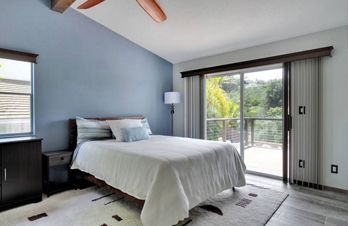 Guajome House | Serene hillside oasis with pool, spa, & BBQ - 20 min to beach. 31-night minimum.