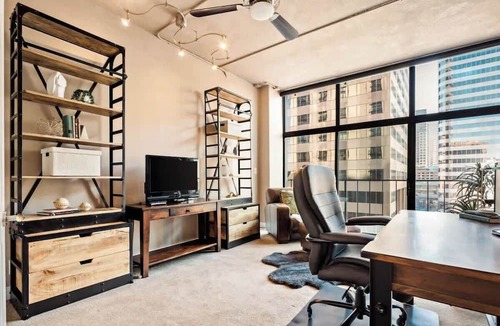 LoDo Condo | Larimer Square Luxury - Office - Downtown Hub