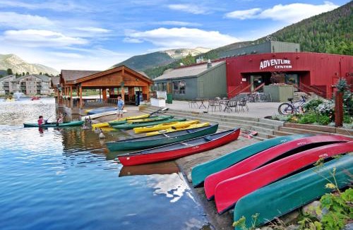 Lakeside Village House | Clearwater Lofts Bldg 3 103 by SummitCove Lodging in Colorado