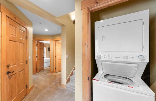 Keystone Villa | Trappers Crossing #8761 : 2