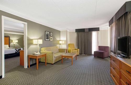 Golden Hotel | Travelodge by Wyndham Golden-Denver