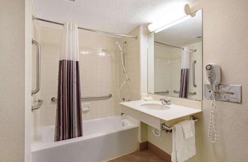 Golden Hotel | Travelodge by Wyndham Golden-Denver
