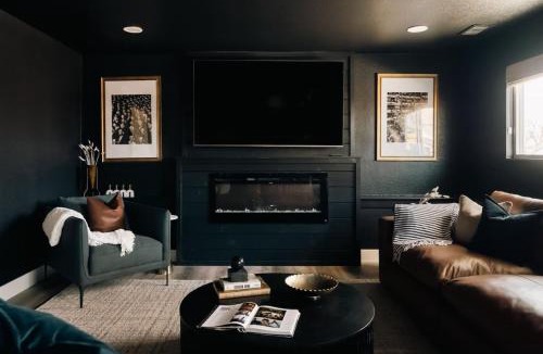 South Westminster House | House of Noir Elan Stunning 6BR Designer Retreat