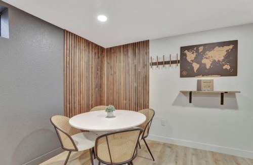 Scenic Heights Apartment | Brand New Arvada Guest Suite Sauna Fire Pit