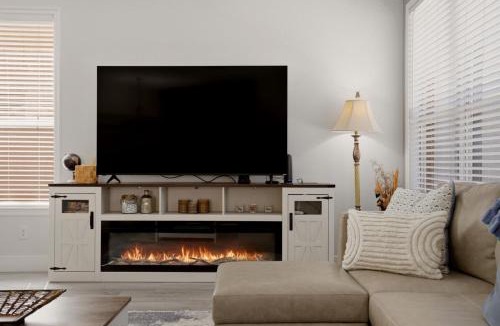 Watersong Villa | Disney-Area Home I Heated Pool I Hot Tub I Game Room