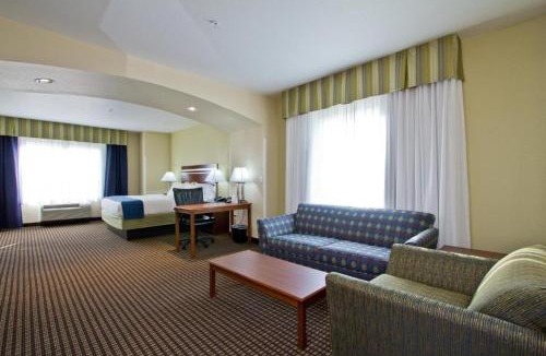 Montbello Hotel | Holiday Inn Express and Suites Denver East Peoria Street by IHG