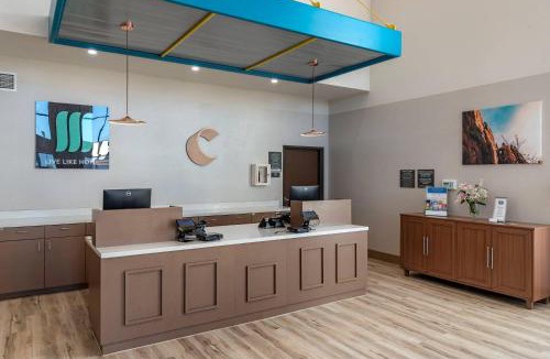 Colorado Springs Hotel | Comfort Suites Colorado Springs East - Medical Center Area