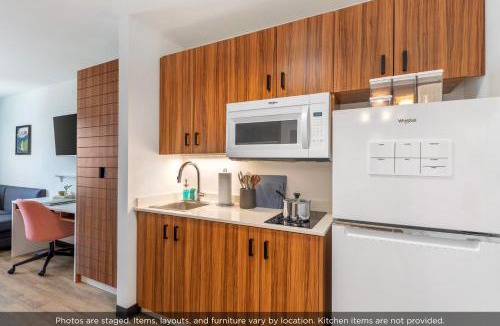 North Westminster Hotel | Uptown Suites Extended Stay Denver CO -Westminster