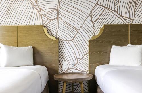 Mid Beach Apartment | Alamo Hotel
